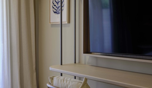 Deluxe Room Inland View