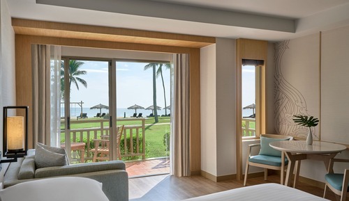 Habitación, 2 camas dobles, no fumadores, vistas al mar (Larger Guest room, Beach front access)