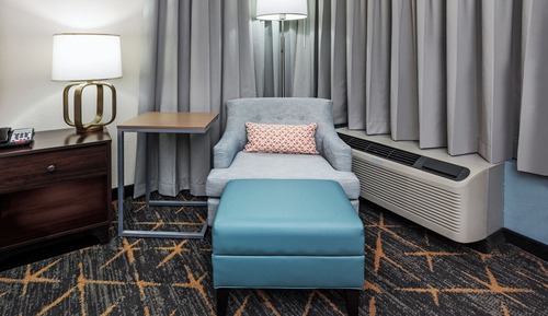 Habitación estándar, 1 cama de matrimonio grande (Mobility, Accessible Tub)