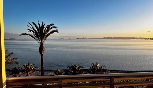 Habitación con 1 cama doble o 2 individuales, vistas al mar