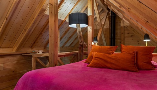 Suite de lujo, bañera de hidromasaje (Datcha)