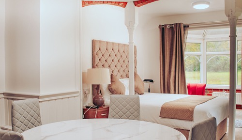 Suite ejecutiva, microondas, vistas al jardín