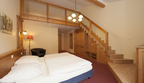Habitación cuádruple, balcón