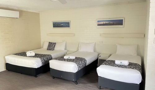 Habitación cuádruple ejecutiva (Deluxe Family Room Unit)