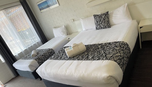 Habitación ejecutiva con 2 camas individuales (Located 1st Floor - No Elevator)