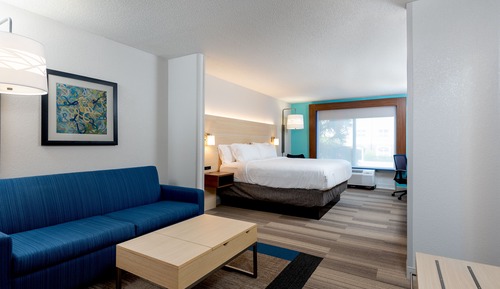 Suite, 1 cama de matrimonio grande (Additional Living Dining Area)