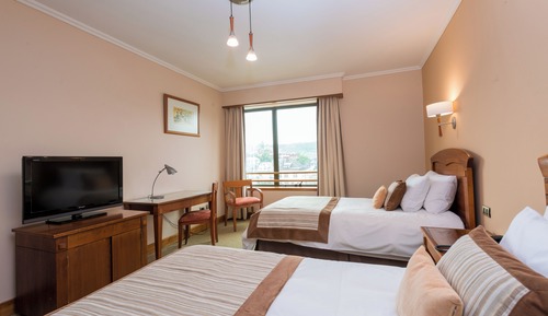 Habitación superior con 2 camas individuales