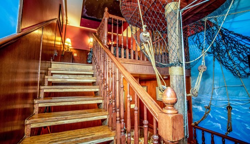 Habitación (Treasure Island I)