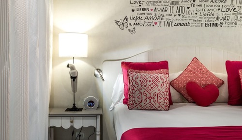 Privileged Romance Deluxe