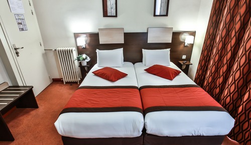 Habitación superior con 2 camas individuales (Climatisée)