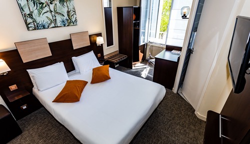 Chambre Double (Climatisée)