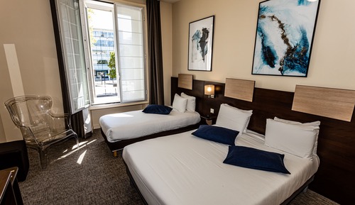 Habitación triple superior (Climatisée)