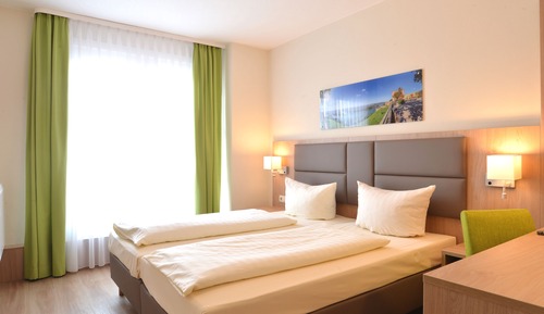 Habitación con 2 camas individuales