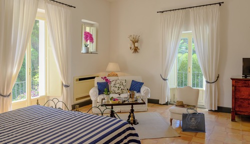 Suite familiar, 2 habitaciones, 2 baños, vistas al jardín (Luxury Suite for three first floor)