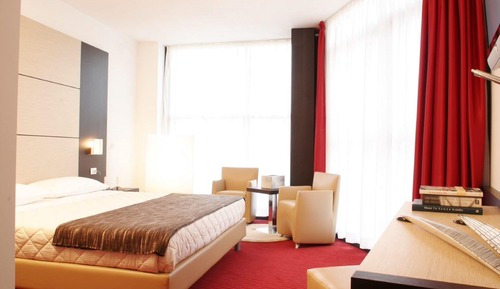 Habitación superior, 1 cama de matrimonio grande, no fumadores