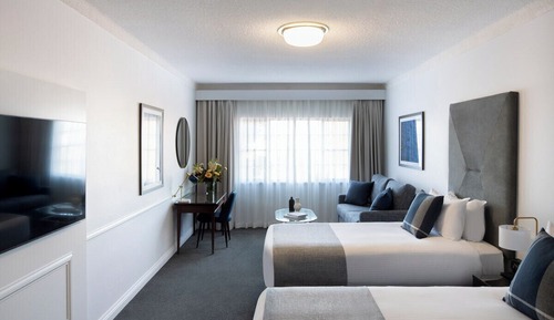 Habitación Premium, varias camas