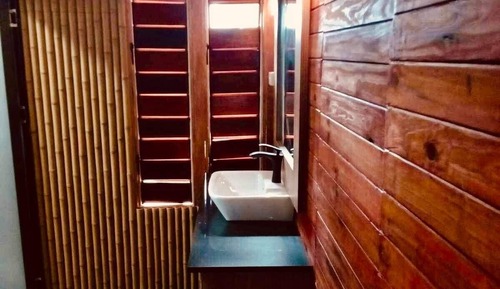 Dormitorio compartido económico