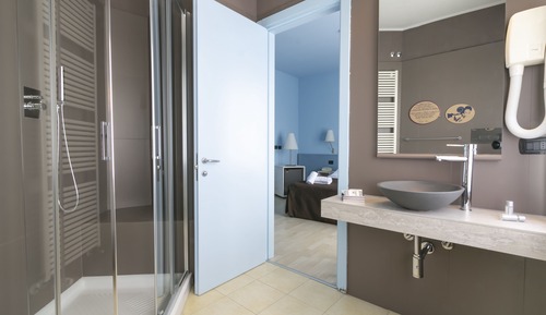 Habitación estándar doble, balcón