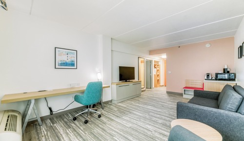 Suite Deluxe, 1 habitación, balcón (Side Ocean View)