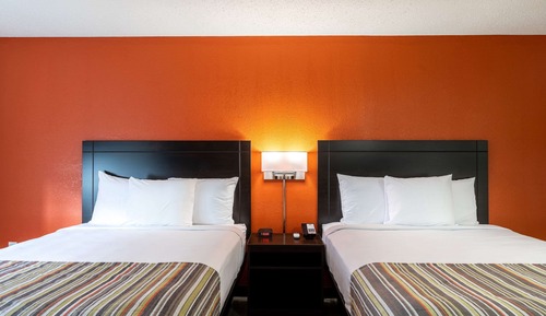 Deluxe Room, 2 Queen Bed, Non-Smoking, Kitchenette