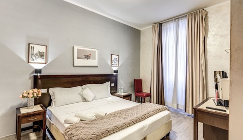 Habitación económica con 1 cama doble o 2 individuales