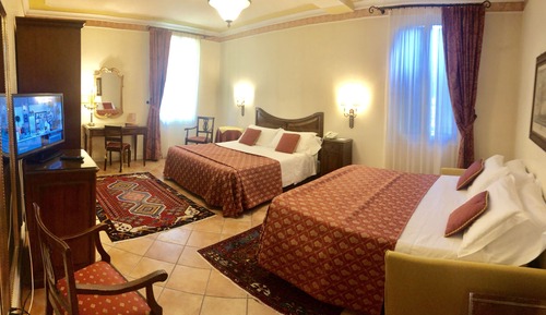 Deluxe Quadruple Room - Villa