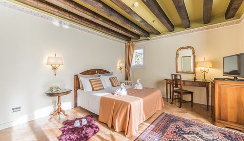 Deluxe Room, 1 Double or 2 Twin Beds - Villa