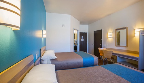 Habitación estándar, 2 camas dobles, no fumadores