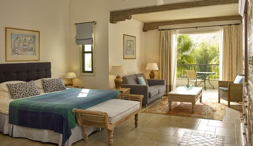 Suite ejecutiva, vistas al jardín