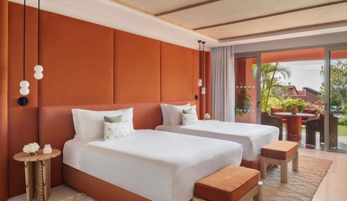 Habitación familiar, 2 camas dobles, vistas al jardín