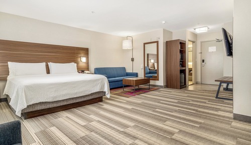 Suite, 1 cama de matrimonio grande con sofá cama