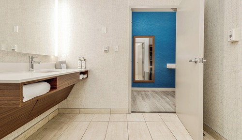 Habitación estándar, 1 cama de matrimonio, accesible para personas con discapacidad