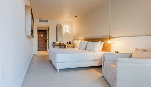 Executive Room Garden Level