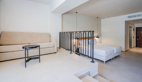 Premium Family Room with Garden View