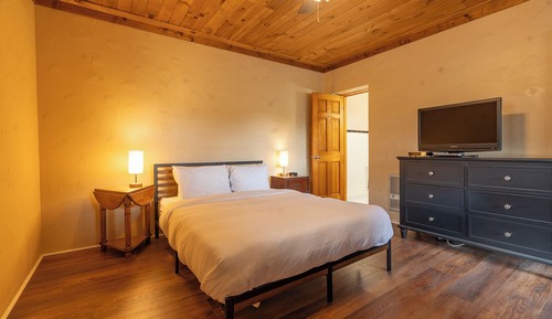 Habitación económica, 1 cama de matrimonio