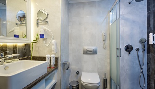 Family Suite Diamond Service