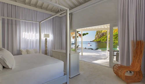 Bungalow de lujo, frente a la playa