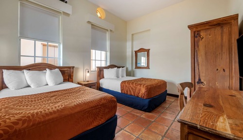 Habitación estándar, 2 camas dobles, no fumadores