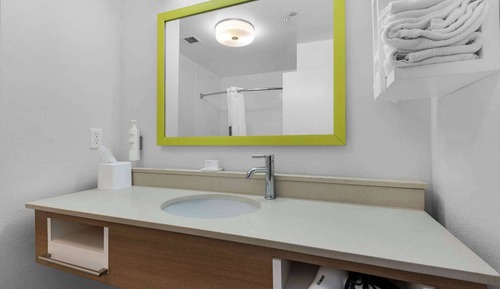 Habitación, 1 cama de matrimonio grande, accesible para personas con discapacidad, no fumadores