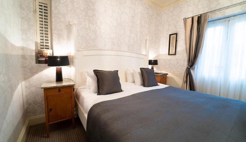 Habitación clásica doble, 1 cama de matrimonio grande