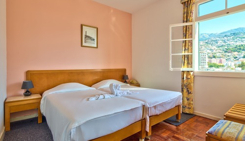 Habitación triple panorámica, vistas al mar