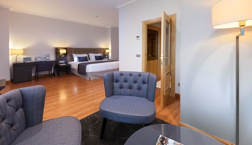 Habitación triple (Adulto, Sofá cama)