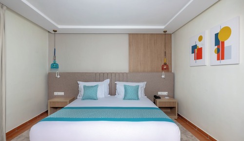 Habitación Premium, 1 cama de matrimonio grande, vistas parciales al mar