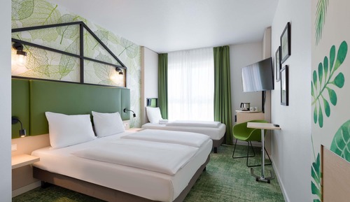 Habitación, varias camas