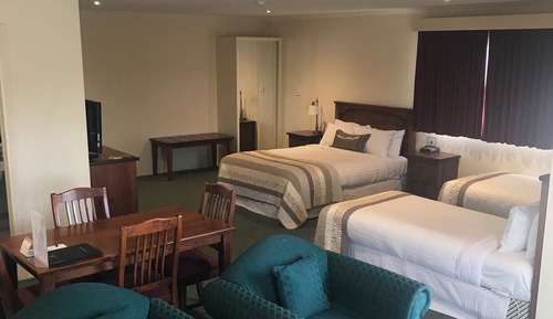 Habitación familiar, varias camas, no fumadores, balcón (with Sofabed)