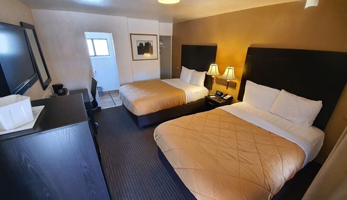 Habitación estándar doble, 2 camas dobles, no fumadores