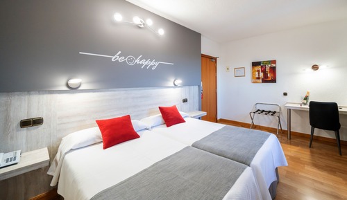 Habitación estándar con 1 cama doble o 2 individuales, 1 habitación