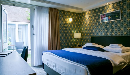 Habitación económica, 1 cama de matrimonio grande, patio