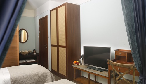 Habitación estándar con 1 cama doble o 2 individuales