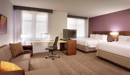 Estudio, varias camas